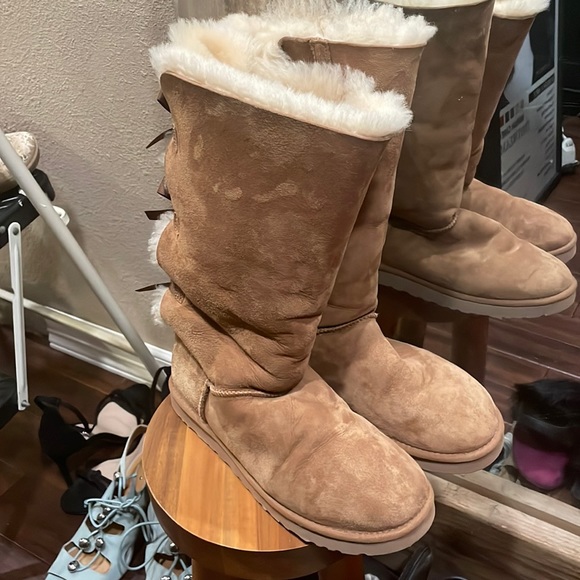 UGG Shoes - UGG Boots 10 bow boots